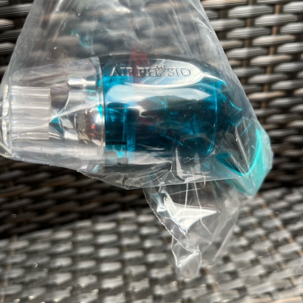New sealed AirPhysio Health and Wellness Breathing device no box - Picture 7 of 8